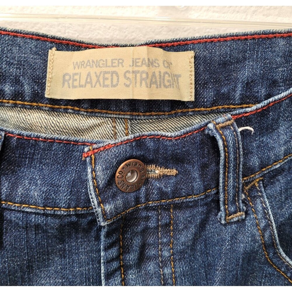 Mens Wrangler Relaxed Straight Fit Blue Denim Jeans Size 34 X 30 - Picture 3 of 9